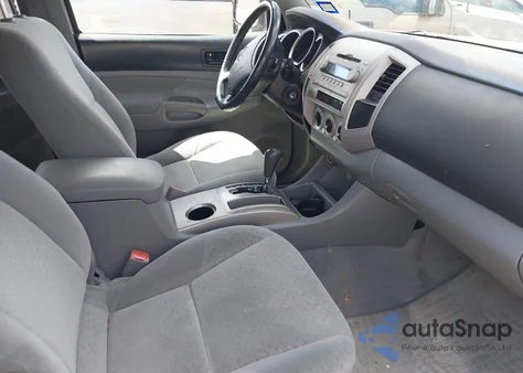 2008 Toyota Tacoma Prerunner V6 z USA, uszkodzony, nr VIN 3TMJU62N68M066131